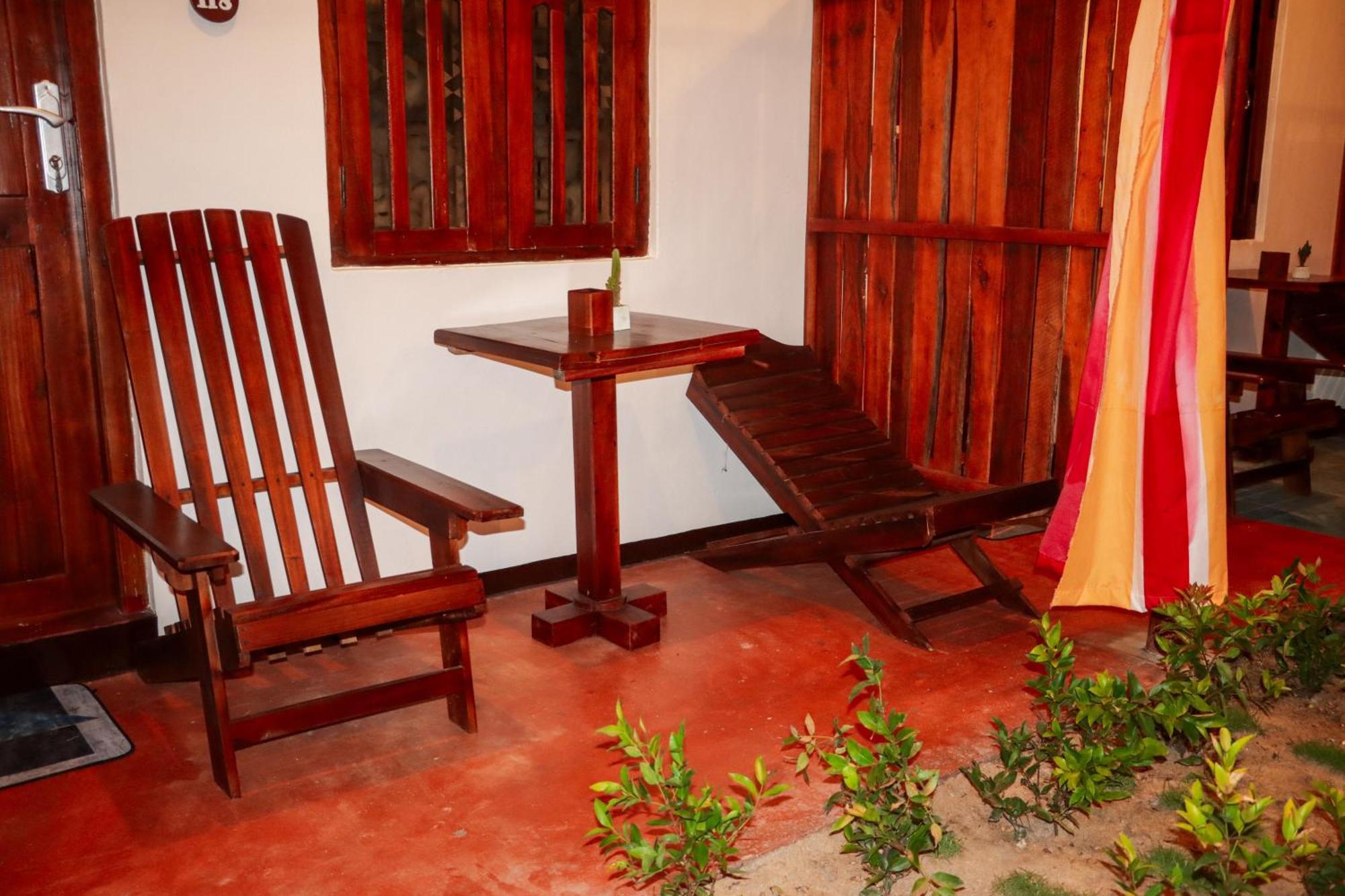 Bed and Breakfast Surfers Park Arugambay Arugam Bay Esterno foto