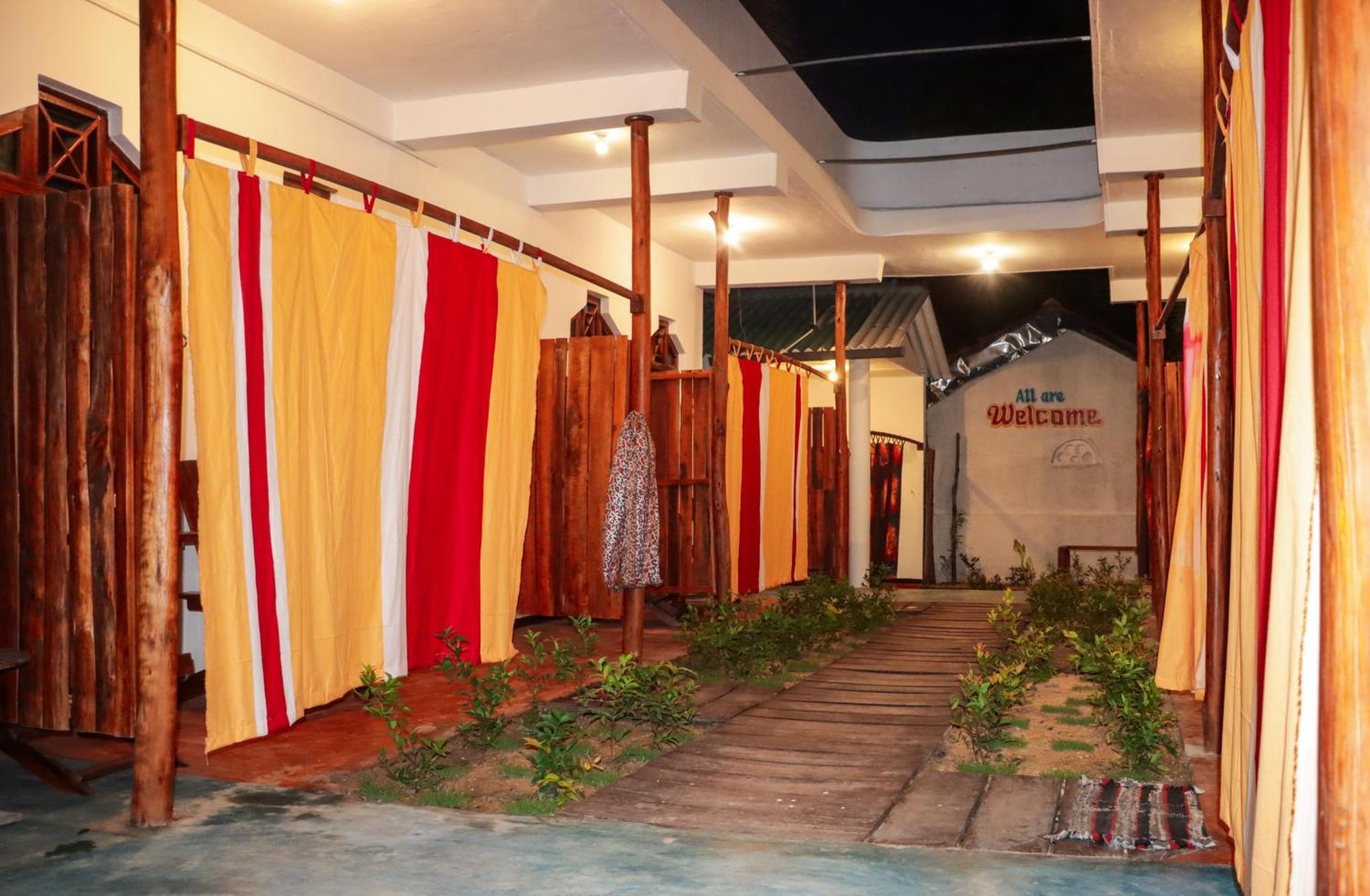 Bed and Breakfast Surfers Park Arugambay Arugam Bay Esterno foto