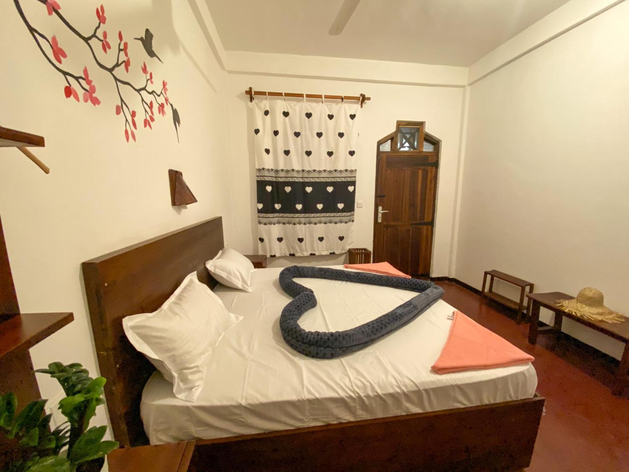 Bed and Breakfast Surfers Park Arugambay Arugam Bay Esterno foto