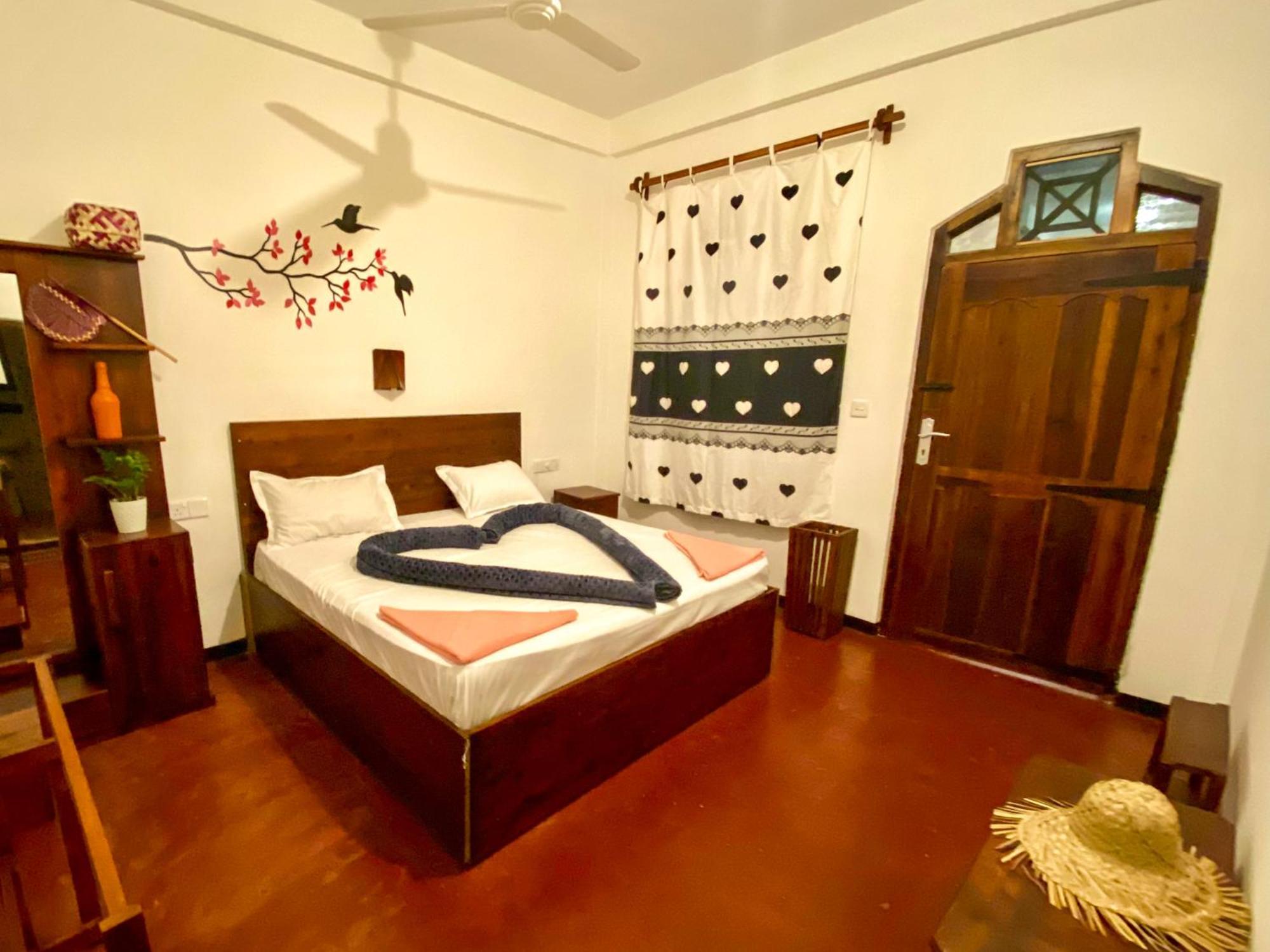 Bed and Breakfast Surfers Park Arugambay Arugam Bay Esterno foto