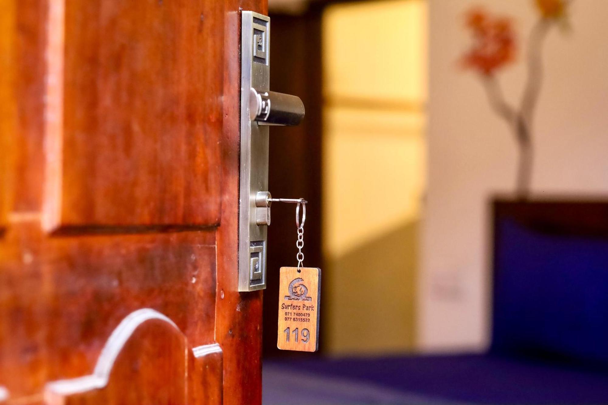 Bed and Breakfast Surfers Park Arugambay Arugam Bay Camera foto